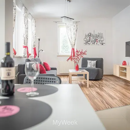 Wysokie Himalaje, Myweek Apartment Polanica-Zdroj Exterior photo