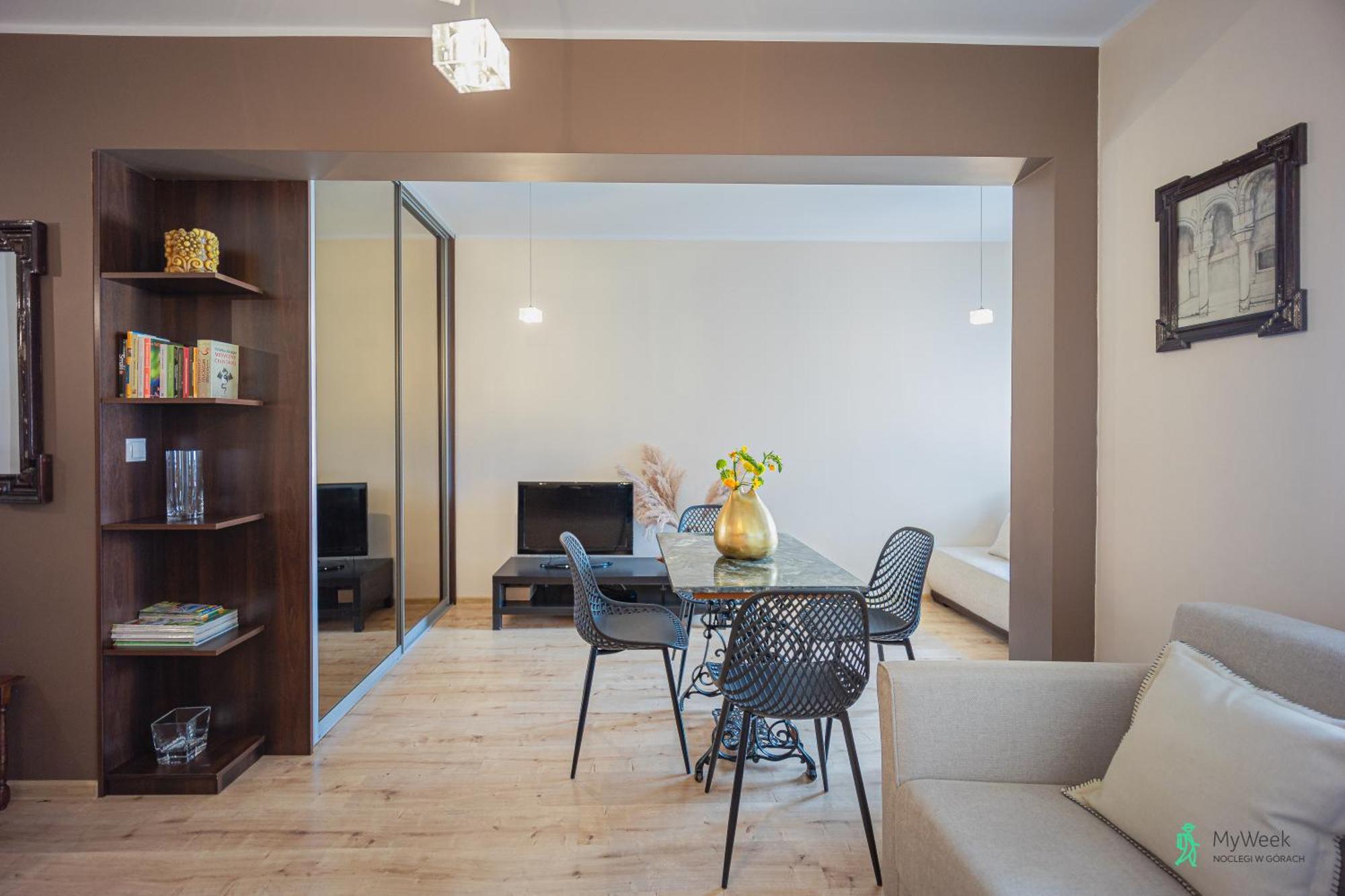 Apartment Wysokie Himalaje, Myweek Polanica-Zdroj